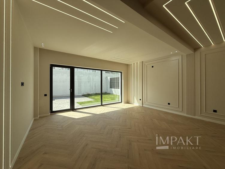 Duplex cu 4 camere cu Canalizare în Chinteni