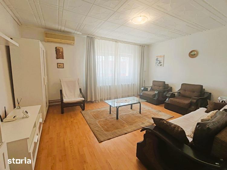 Apartament cu 3 camere decomandat în 13 Septembrie