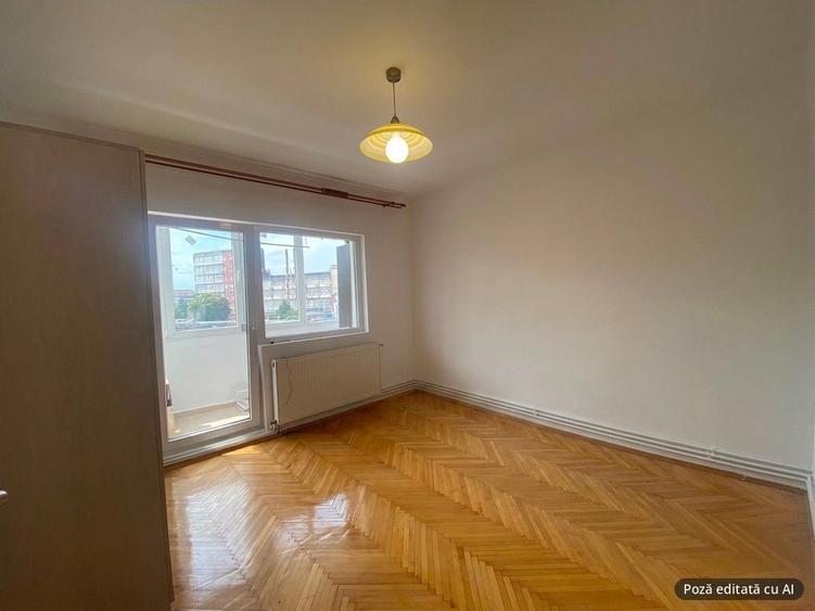 Apartament cu 3 camere decomandat în Mărăști