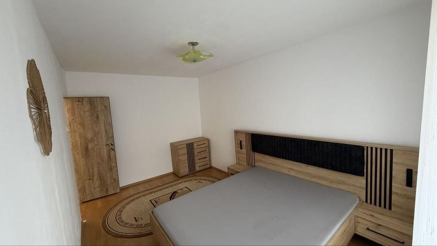 Apartament cu 2 camere decomandat în Răcădău