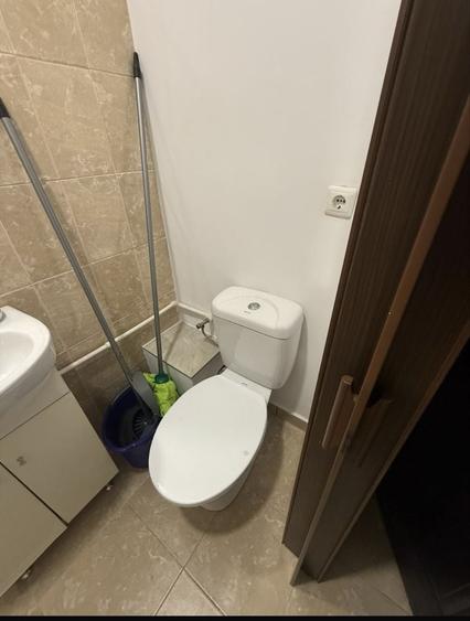 Garsonieră decomandată în Central