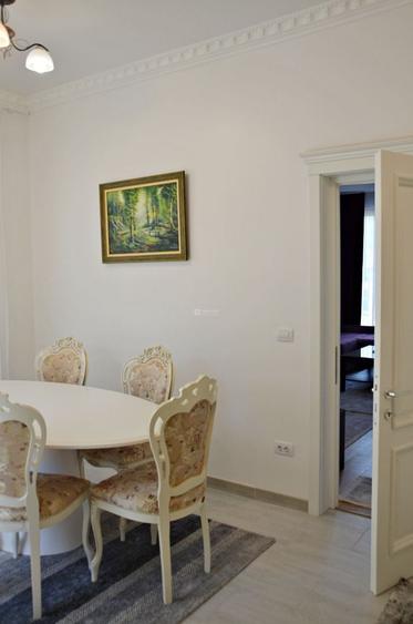 Casă cu 3 camere cu Teren 200 Mp în Bucium