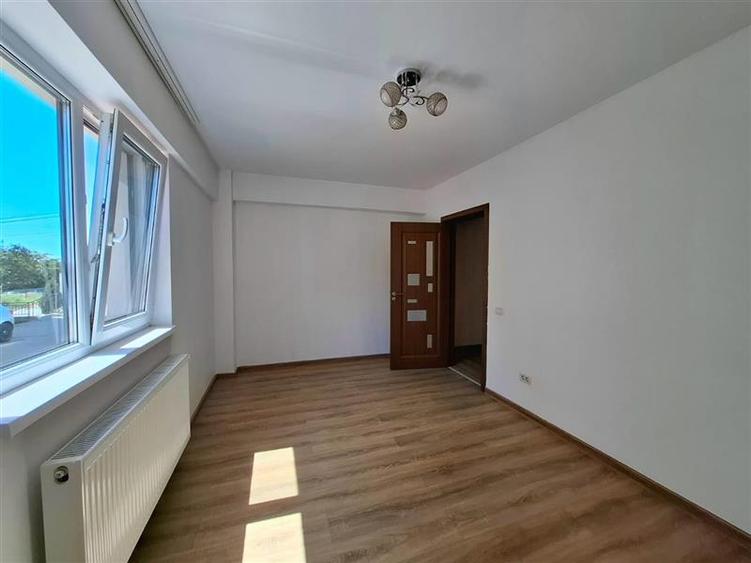Apartament cu 2 camere decomandat în Valea Lupului