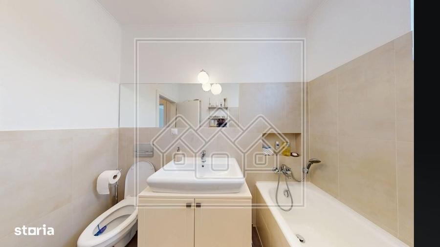 Apartament cu 3 camere decomandat în Șelimbăr
