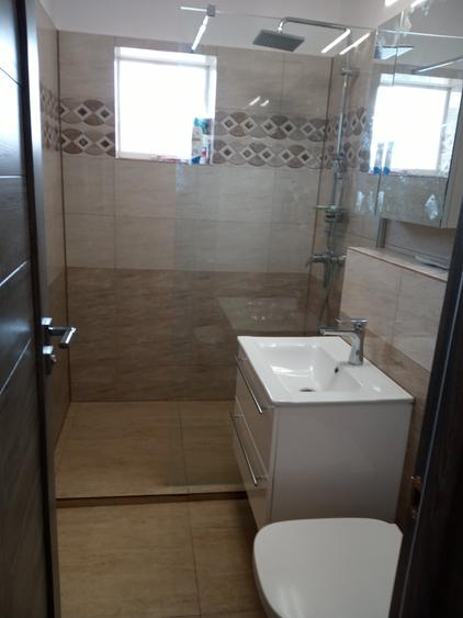 Apartament cu 2 camere semidecomandat în Giurgiului