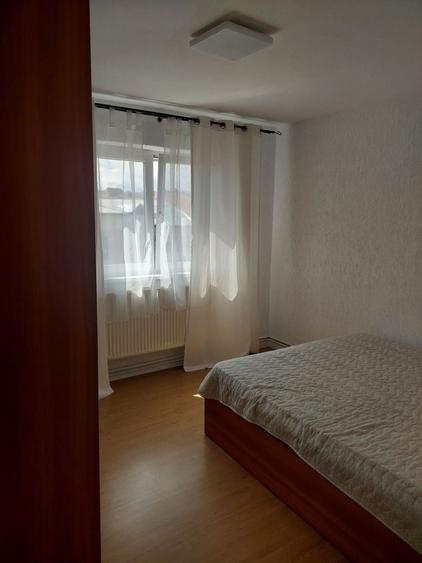 Apartament cu 2 camere decomandat în Ștrand