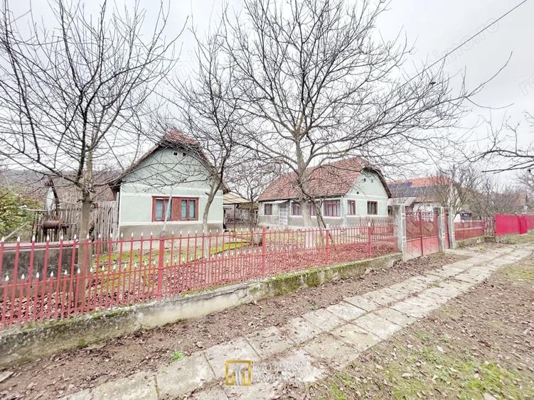 Teren de 3252 mp, în Tauț