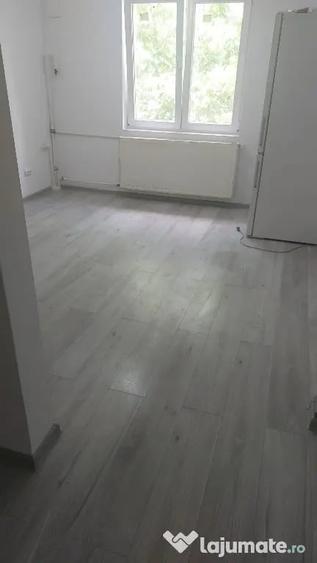 Garsonieră decomandată în Dristor