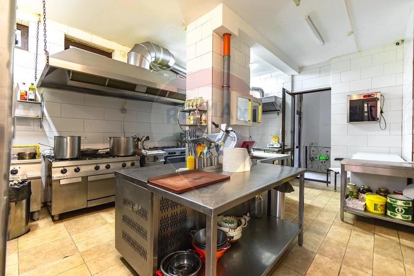Casă cu 26 camere cu Teren 1014 Mp în Cioplea