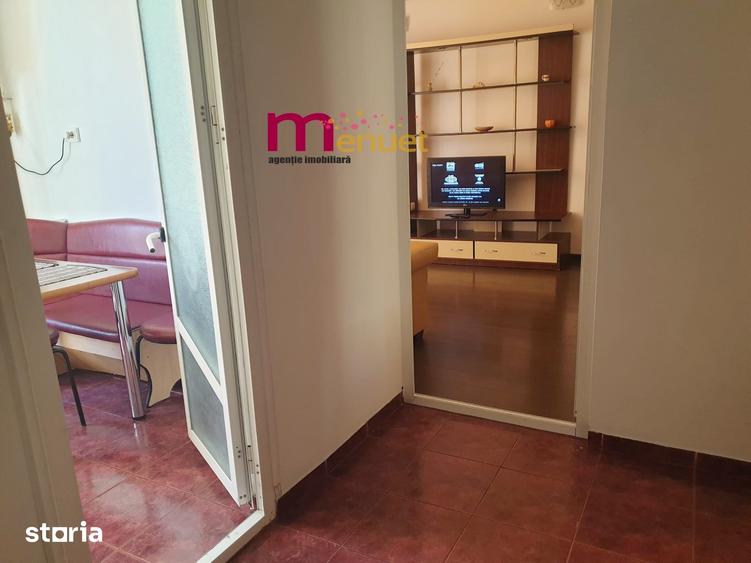 Apartament cu 2 camere semidecomandat în Central
