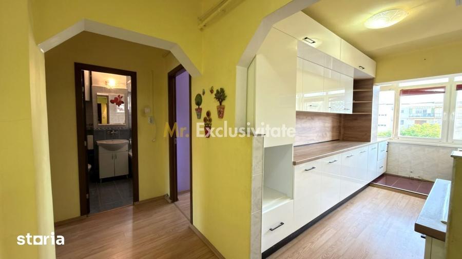 Apartament cu 2 camere decomandat, mobilat în Central