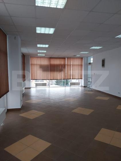 Spațiu comercial, de 110 mp, în Burdujeni