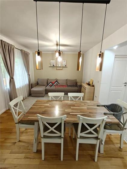 Apartament cu 3 camere semidecomandat, mobilat în Florești