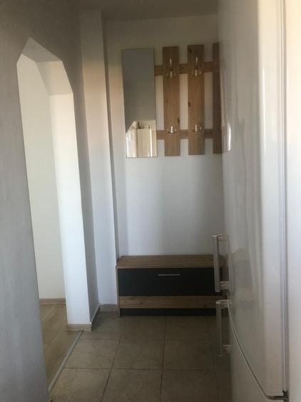 Inchiriez apartament 2 camere Pitesti Trivale etaj 4 - 6