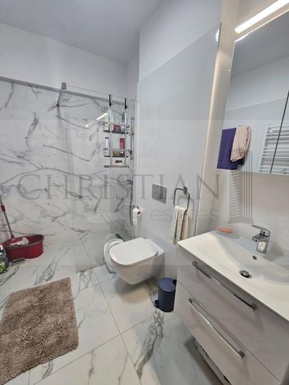 Apartament cu 3 camere decomandat, mobilat în Lujerului