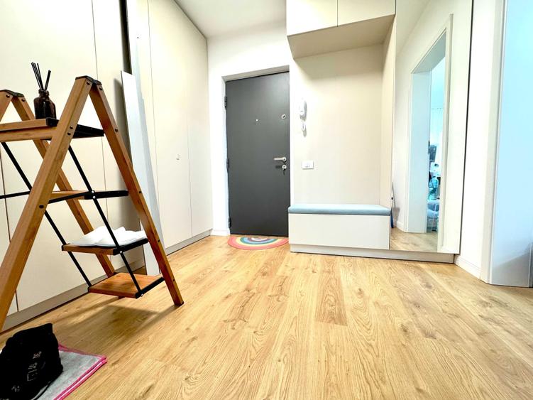 Apartament cu 2 camere semidecomandat în Central