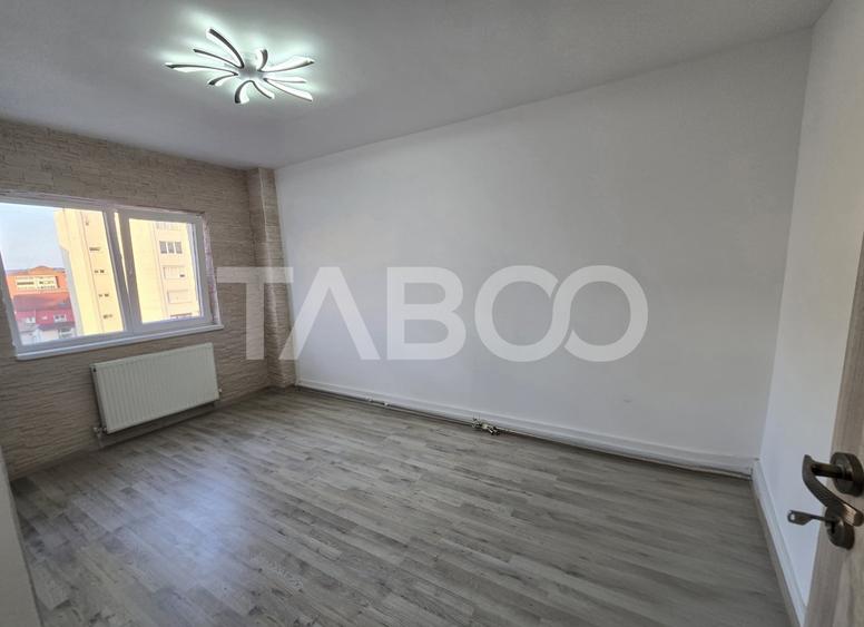 Apartament cu 3 camere decomandat în Mihai Viteazul