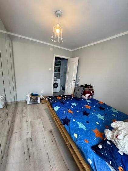 Apartament cu 2 camere semidecomandat, mobilat în Săsar