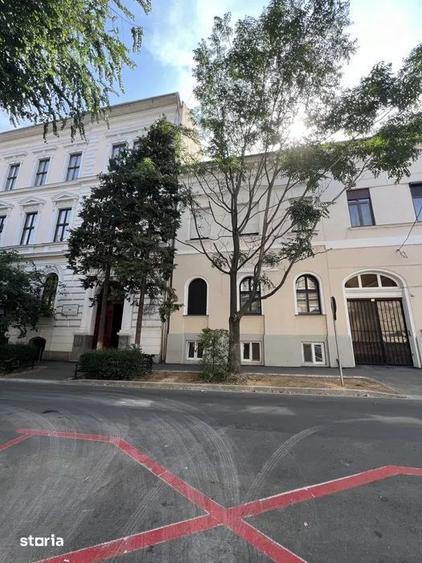 Garsonieră în Central