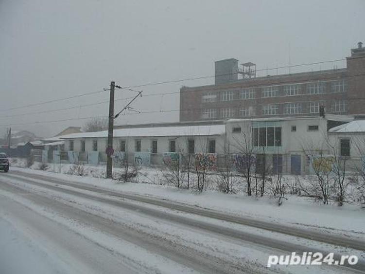 Spațiu comercial, de 3,570 mp, în Baicului