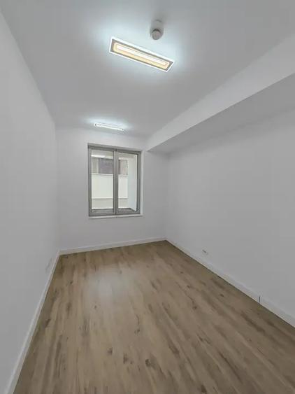 Apartament cu 3 camere decomandat în Armeneasca