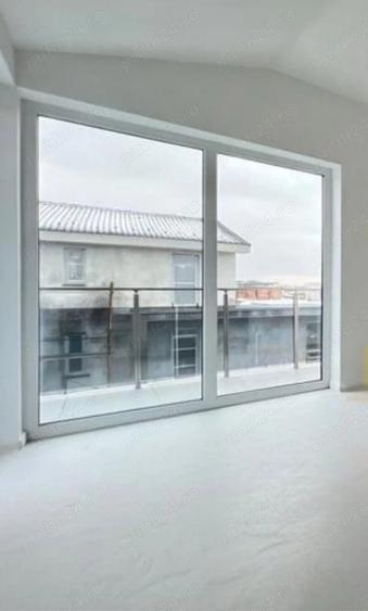 Apartament cu 3 camere decomandat în Giroc