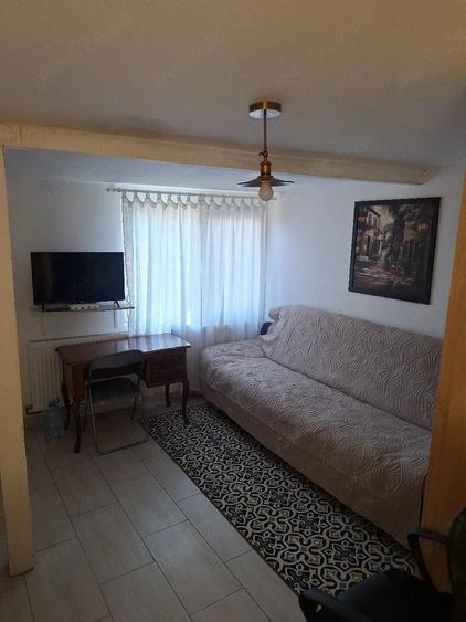 Casă cu Teren 100 Mp în Bucium