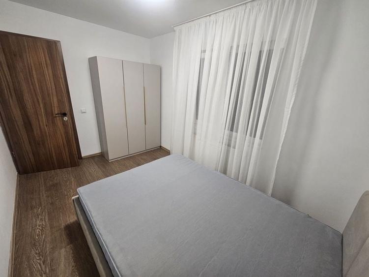 Apartament cu 2 camere decomandat în Câmpului
