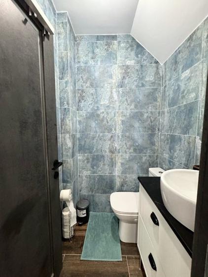 Apartament cu 3 camere decomandat, mobilat în Domenii