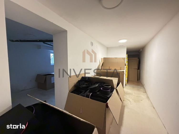 Casă cu 7 camere cu Teren 400 Mp în Andrei Mureșanu