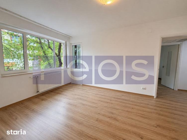 Apartament cu 3 camere semidecomandat în Giulești