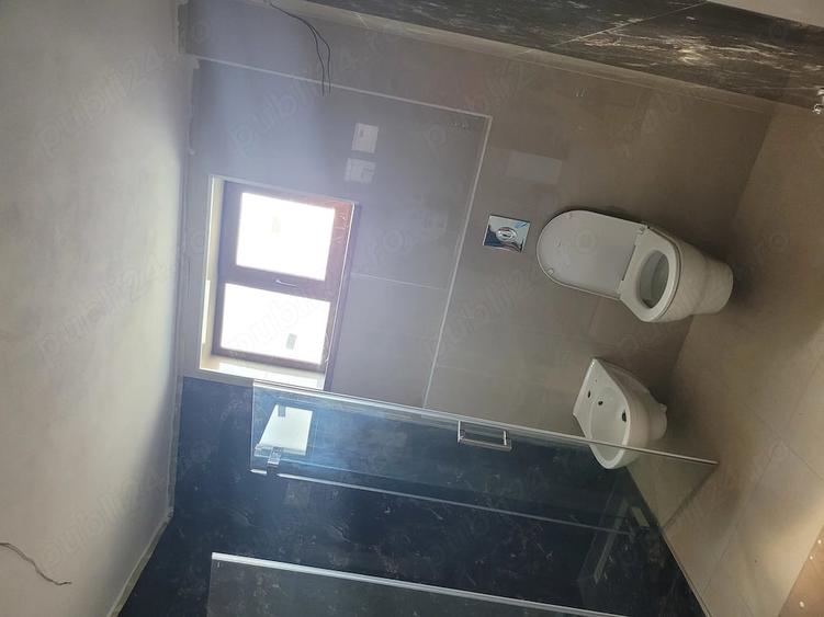 Casă cu Teren 790 Mp în Victor Vlad Delamarina