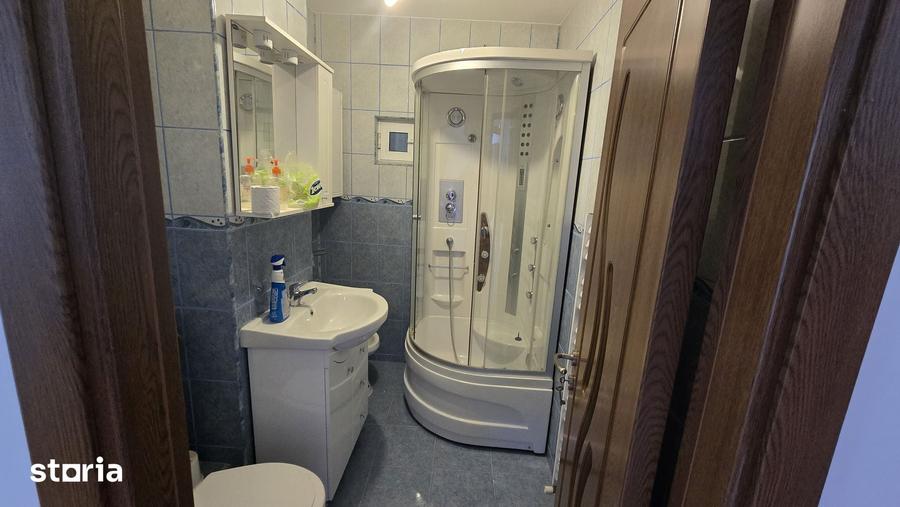 Vand 2 camere et 1,zona centrala - 4