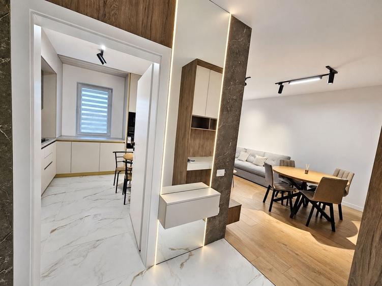 Apartament cu 2 camere decomandat în Tunari