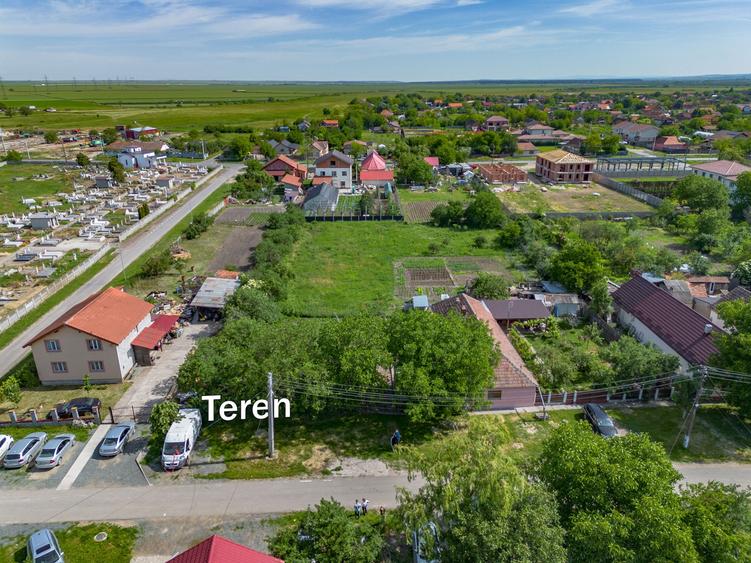 Teren Construcții intravilan de 1448 mp, în Cerneteaz