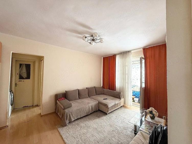 Apartament cu 2 camere semidecomandat în Rogerius