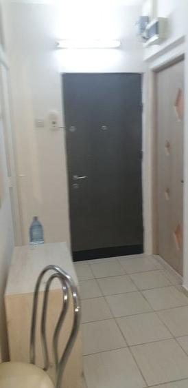 Garsonieră decomandată în Alexandru Obregia