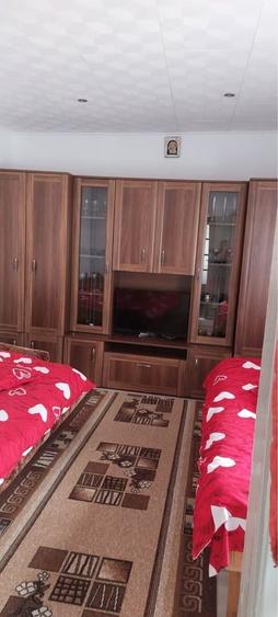 Casă cu 2 camere cu Teren 50 Mp în IAR