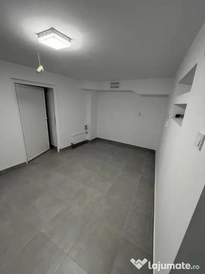 Casă cu 6 camere cu Teren 160 Mp în Central