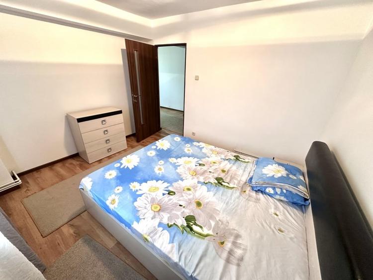 Apartament cu 2 camere decomandat, mobilat în Industrială