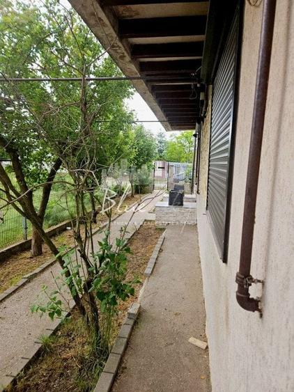 Duplex cu 7 camere cu Canalizare în Cumpăna