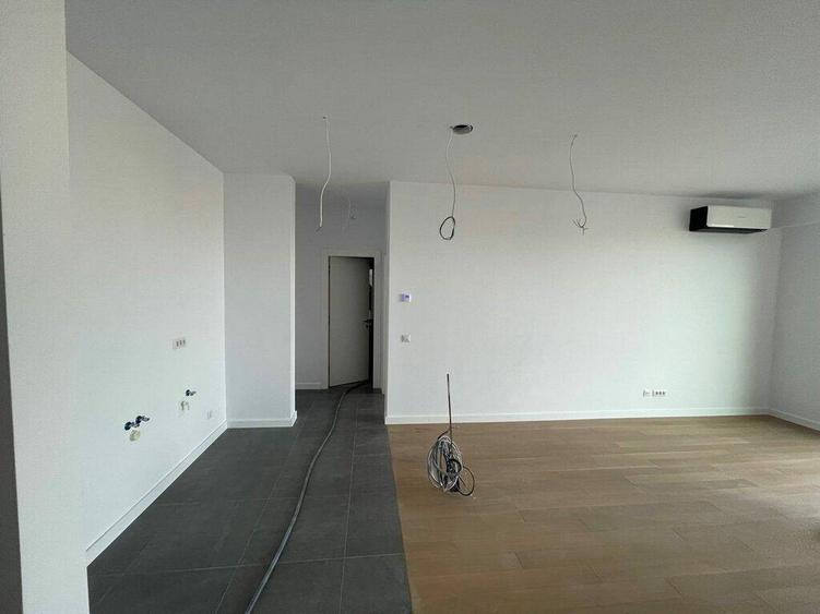 Apartament cu 2 camere decomandat în Timpuri Noi