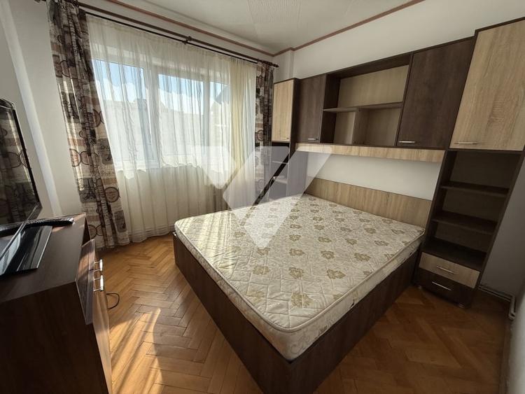 Apartament cu 2 camere decomandat, mobilat în Calea Dumbrăvii