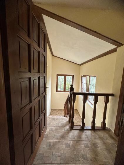 Casă cu 2 camere cu Teren 421 Mp în Grădiște