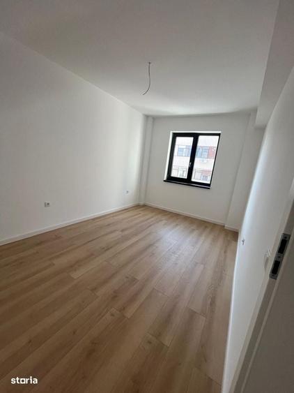 Apartament cu 3 camere decomandat în Valea Lupului