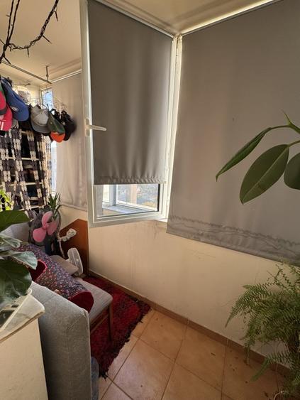 Apartament cu 3 camere decomandat în Poștei - Bucov