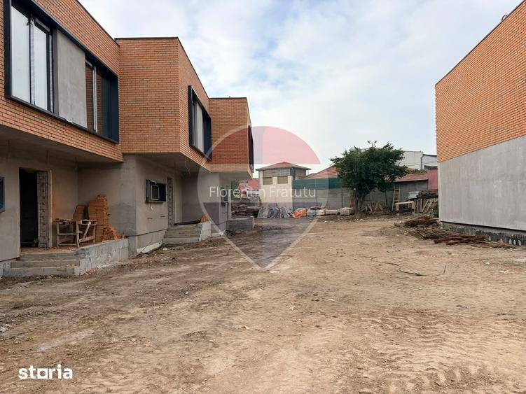 Vila de vanzare in zona Palazu Mare