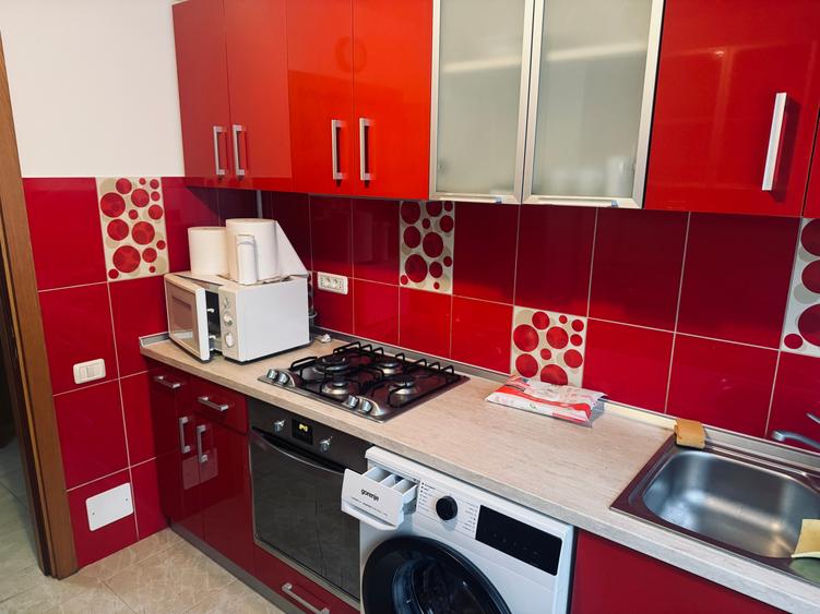 Apartament cu 3 camere decomandat în Șagului