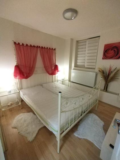 Apartament cu 2 camere decomandat în Lipovei