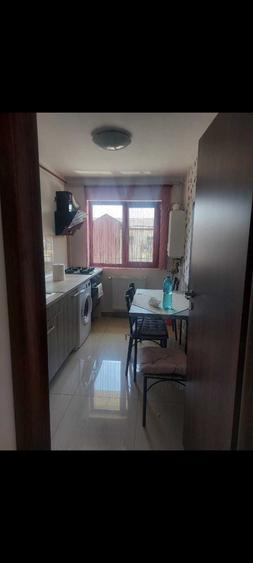 Apartament cu 2 camere decomandat în Exterior Vest